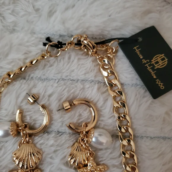 House of Harlow 1960 Gold Charm Necklace Set - Picture 2 of 3